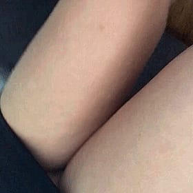 Flashing Pussy Amateur'