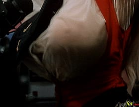 Big Tits Babe Exposes Her Non-Nude Body'