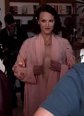 Hot Celebrity Flashes Her Boobs on Camera'