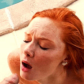 Redhead Teen Giving Cumshot'