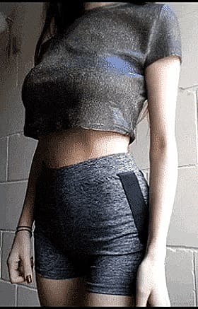Big Tits Revealing Shot: Amateur Selfie with a Twist'