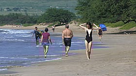Beach Babe Exhibition: Amateur Perfect Body Teasing Nude'