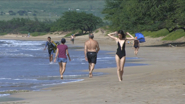 Beach Babe Exhibition: Amateur Perfect Body Teasing Nude picture 1 of 1