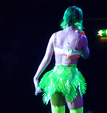 Katy Perry's Big Tits and Green Fairy Outfit picture 1 of 1