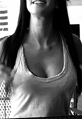 Brunette Babes with Big Boobs: A GIF Guide'