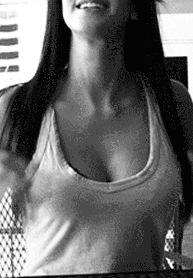 Brunette Babes with Big Boobs: A GIF Guide picture 1 of 1