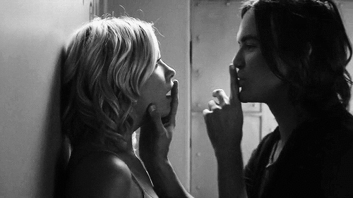 Sexy Shit: Two Hot People Sharing a Kiss picture 1 of 1