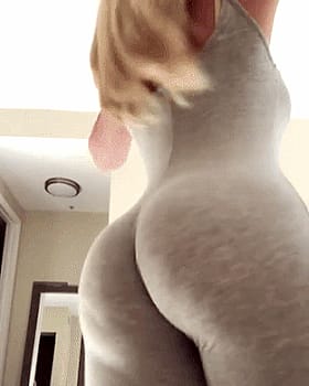 Babes with Big Asses: Get Your Non-Nude Fix Here!'