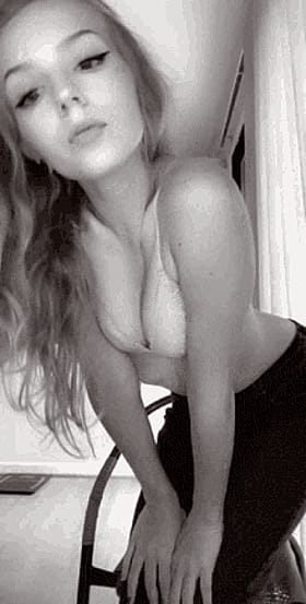 Teen Ahegao: A Sizzling Hot Babe's Naked Truth'