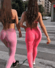 Amateur Babes Flashing Their Sexy Asses in Public picture 1 of 1