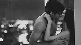 Horny Couple Gets Down and Dirty in the City'