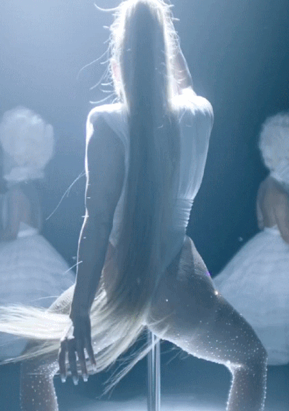 Jennifer Lopez's Naughty Celebrity Pole Dance picture 1 of 1