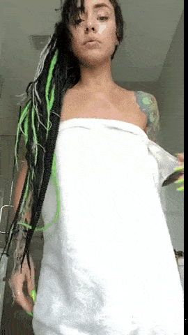 Brunette Amateur Tattoo: A Sizzling Hot Show picture 1 of 1