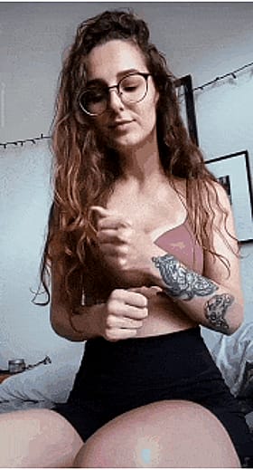 Amateur Chick Giving You a Hand Job'