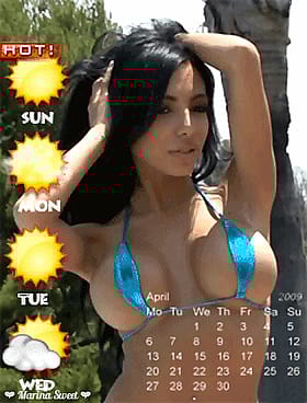 Hot Chick's Calendar: April 2009'