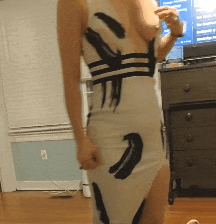 Redhead Flashes Her Amateur Dress picture 1 of 1