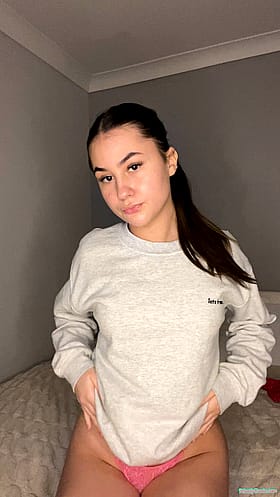 Do you like how small my boobs are? Do you like how small my boobs are?