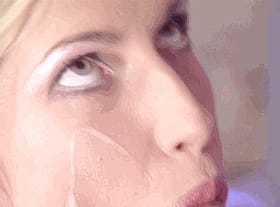Blonde Babes Giving Amazing Blowjobs'