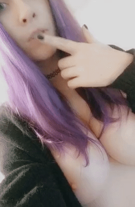 Babes with Big Tits: Finger-Fucking Fun picture 1 of 1