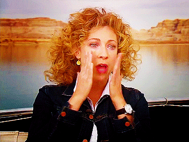 Alex Kingston's Oh Face: Celebrity Doctor Who Makes Us Swoon picture 1 of 1