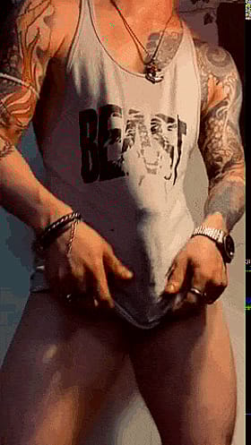 Amateur Man's Penis Exposed'