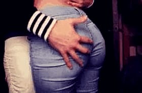 Amateur Ass Jeans: A Sizzling Sensation'