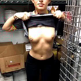 Flashing Tits in the Kitchen: A Sizzling Hot Moment'