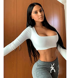 Big Ass Brunette Latina Teen with Big Tits Poses for a Non-Nude Photo Shoot'