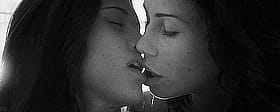 Amateur Babes Lesbian Lingerie Teen Kissing'