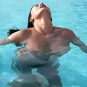 Pornstar's Splash: A Wet and Wild Ride'