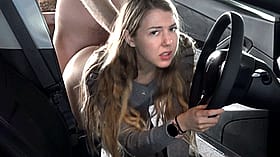 Amateur Car Sex: A Wild Ride with a Curvy Blonde'