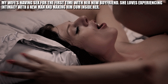 For the first time with her new boyfriend, she sucked his cock inside her picture 1 of 1