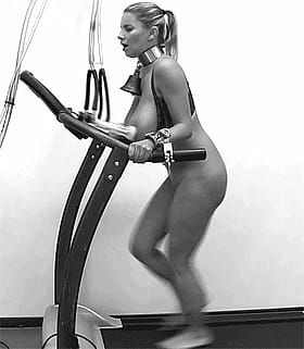 BDSM Babe Riding the Machine: A Sizzling Hot Workout'
