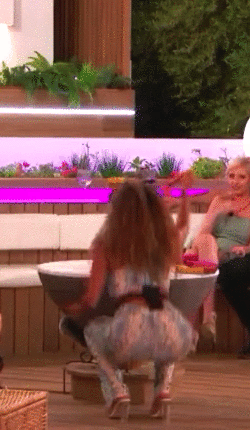 Amber Gill's Ass: A Love Island Sensation picture 1 of 1