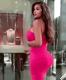 Anastasia Kvito's Big Tits and Pink Dress: A Non-Nude Erotic Experience'