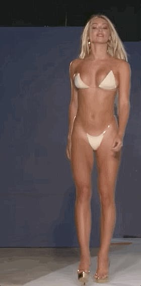 Babe Catwalk Fashion Goddess in White Lingerie'