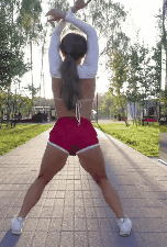 Shoshina Katerina's Bootylicious Bikini Babe Booty Shake picture 1 of 1