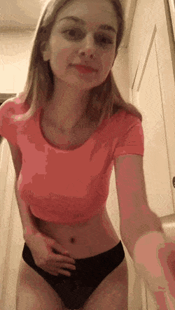 Amateur Babes Showing Off Their Non-Nude Asses picture 1 of 1