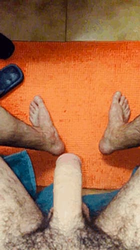 Amateur Penis Selfshot: A Dirty, Kinky, and Explosive Experience'