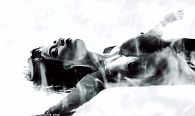 Celebrity Nude: Slippery Sexy Splash'
