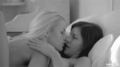Adult XXX GIFs: Erotic Porn for the Bedroom picture 1 of 1