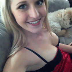 Sexy Lingerie Model Smiling for the Camera picture 1 of 1