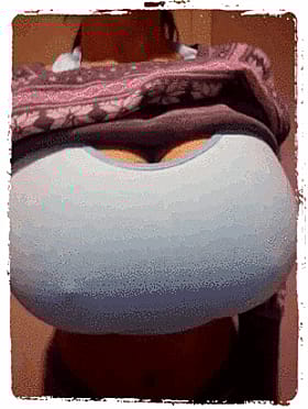 Big Tits Babe: Exploring the World of Juicy Jugs'