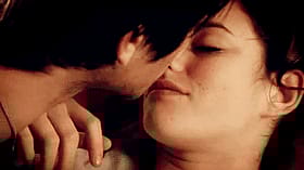 Get Your Freak On: Two Hot People Kissing'