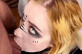 Blonde Teen Gives Deepthroat Facefuck'