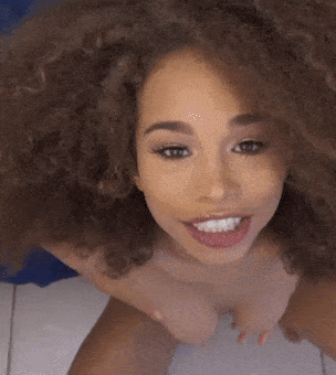 Cecilia Lion's Petite Pussy: A Sizzling Sensual Experience picture 1 of 1