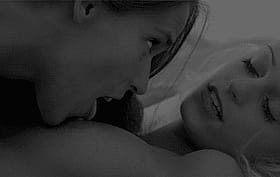 Lesbian Fingering: A Sizzling Hot Lesbian Orgy'