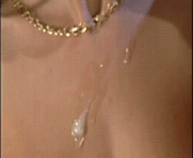 Brunette Babe Gives Sizzling Blowjob'