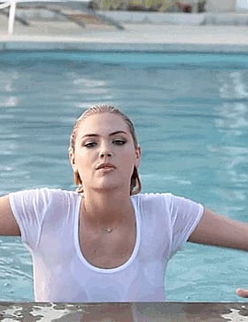 Big Tits Celebrity Swimming in the Pool'
