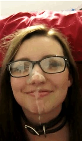 Babes Love Facials: Cumshots with Glasses'